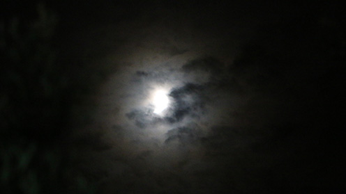 Nuages sur Lune